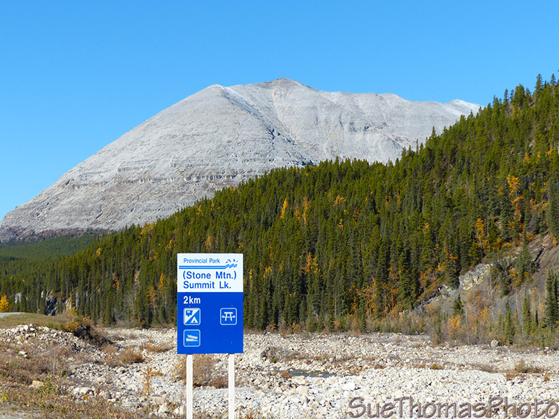 Summit Lake campground sign