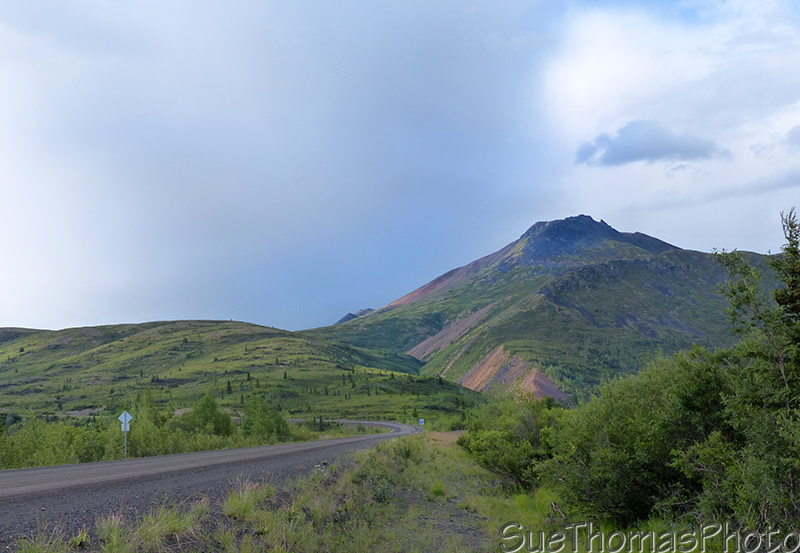 Mountains at the Dempster Highway