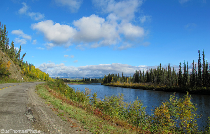 North Klondike Highway and Klondike River in Yukon