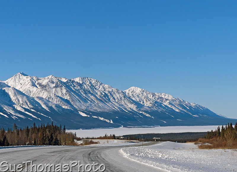 Alaska Highway - Kluane Lake